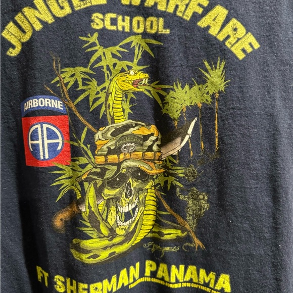 Men’s XXL Blue Jungle Expert short sleeve t-shirt, excellent condition. - Picture 4 of 5